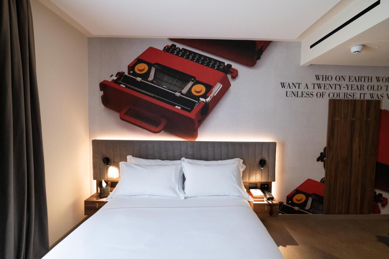 3T Boutique Hotel Ivrea Bagian luar foto