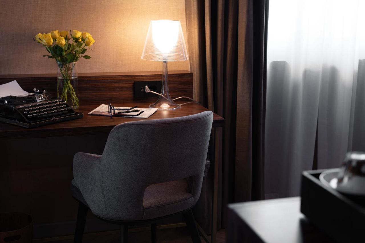 3T Boutique Hotel Ivrea Bagian luar foto