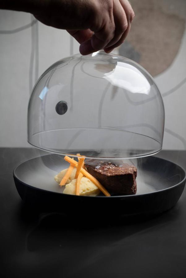 3T Boutique Hotel Ivrea Bagian luar foto